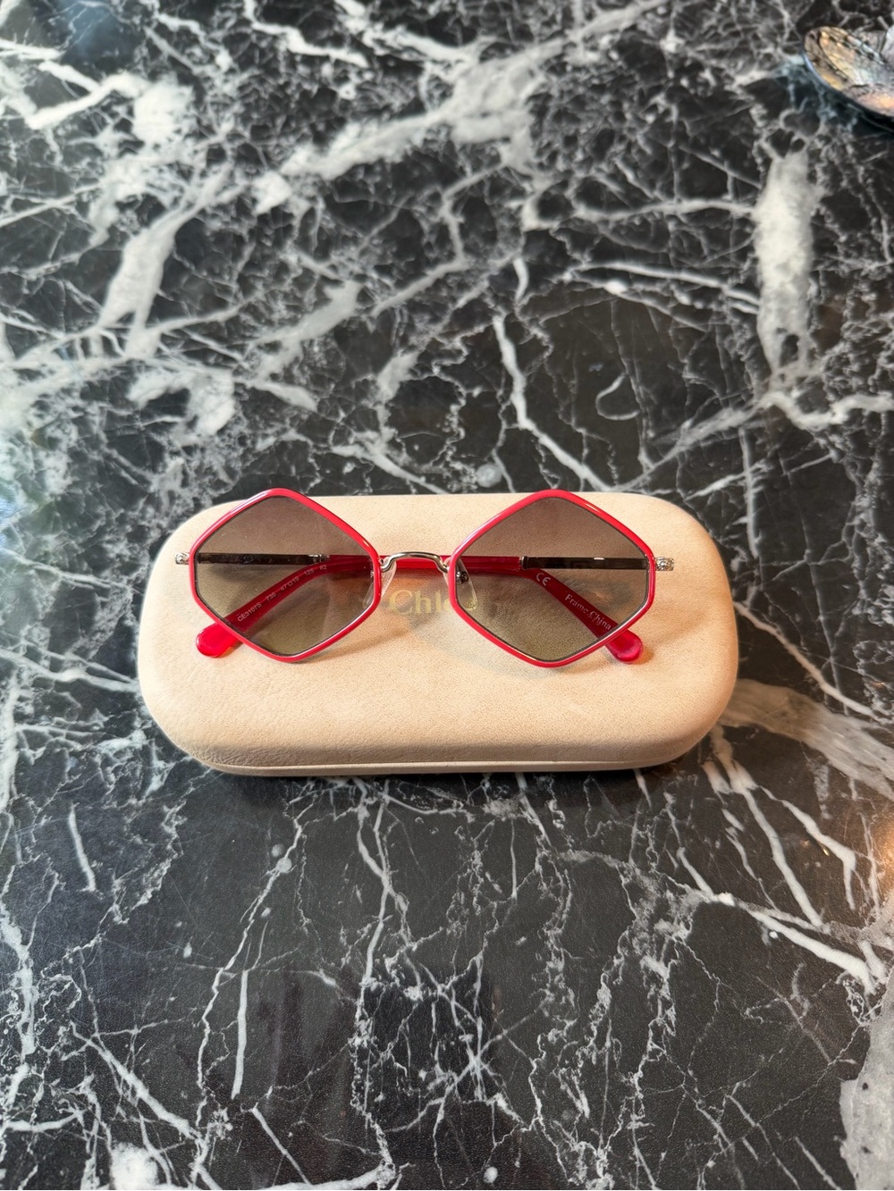 Chloe Red Geometric Frame junior/kids Sunglasses